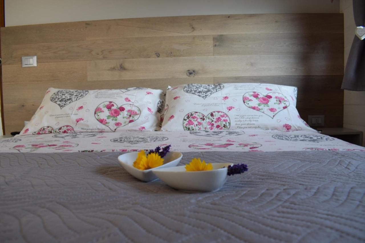 2 Cuori E Un B&B Sueglio Екстериор снимка